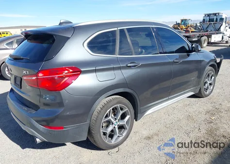 2018 BMW X1 xDrive28I z USA, uszkodzony, nr VIN WBXHT3C37J5F90886
